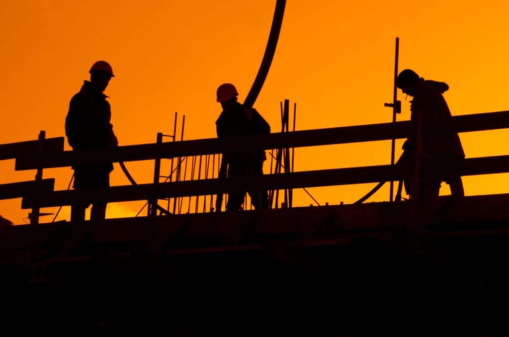 Travailleurs sur chantier