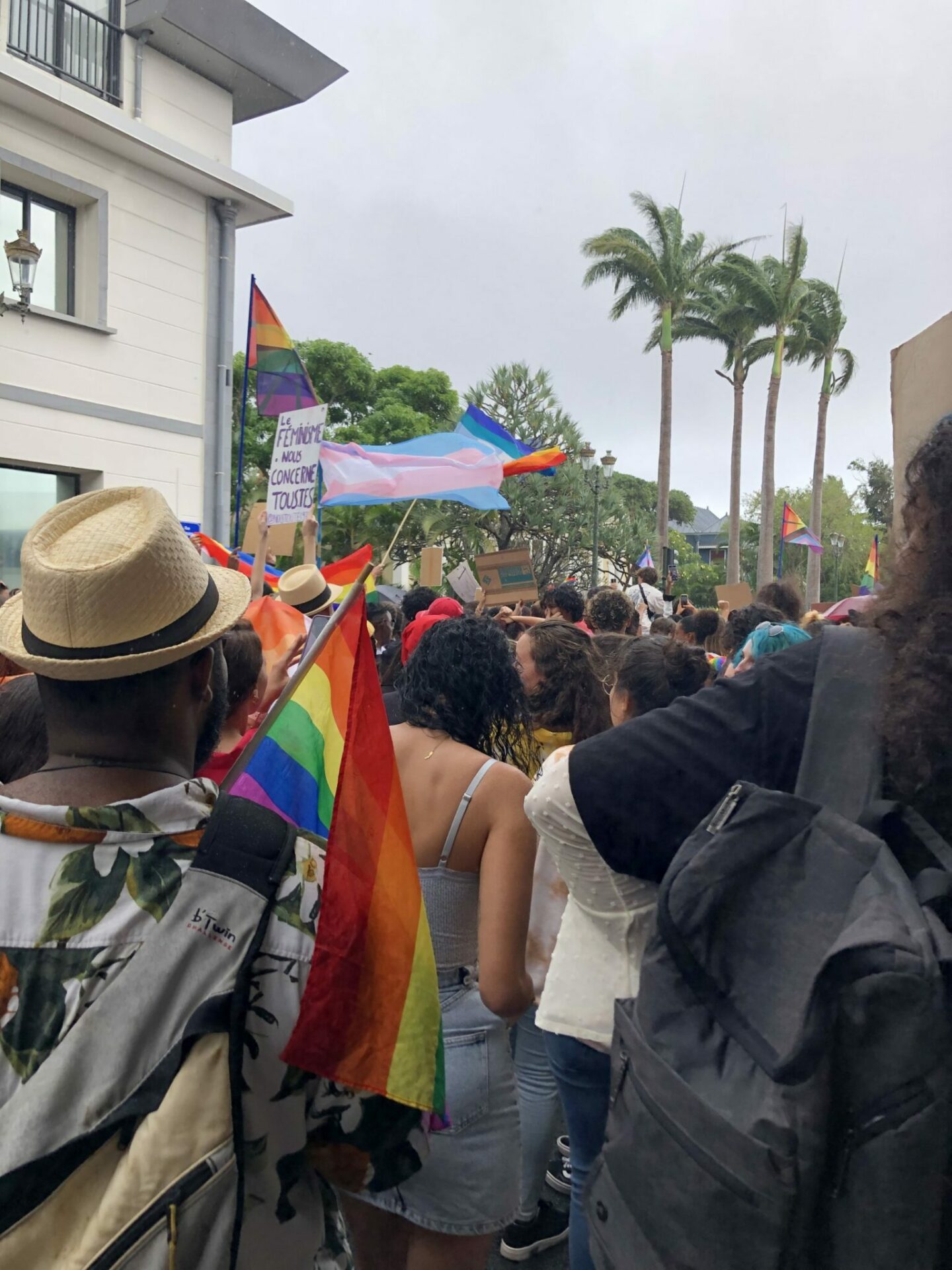 marche des visibilités et fiertés LGBTQIA+ à Saint-Denis