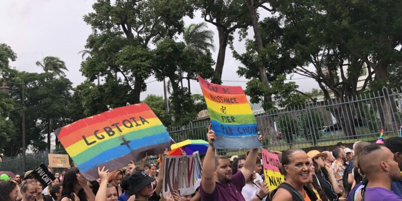 marche des visibilités et fiertés LGBTQIA+ à Saint-Denis