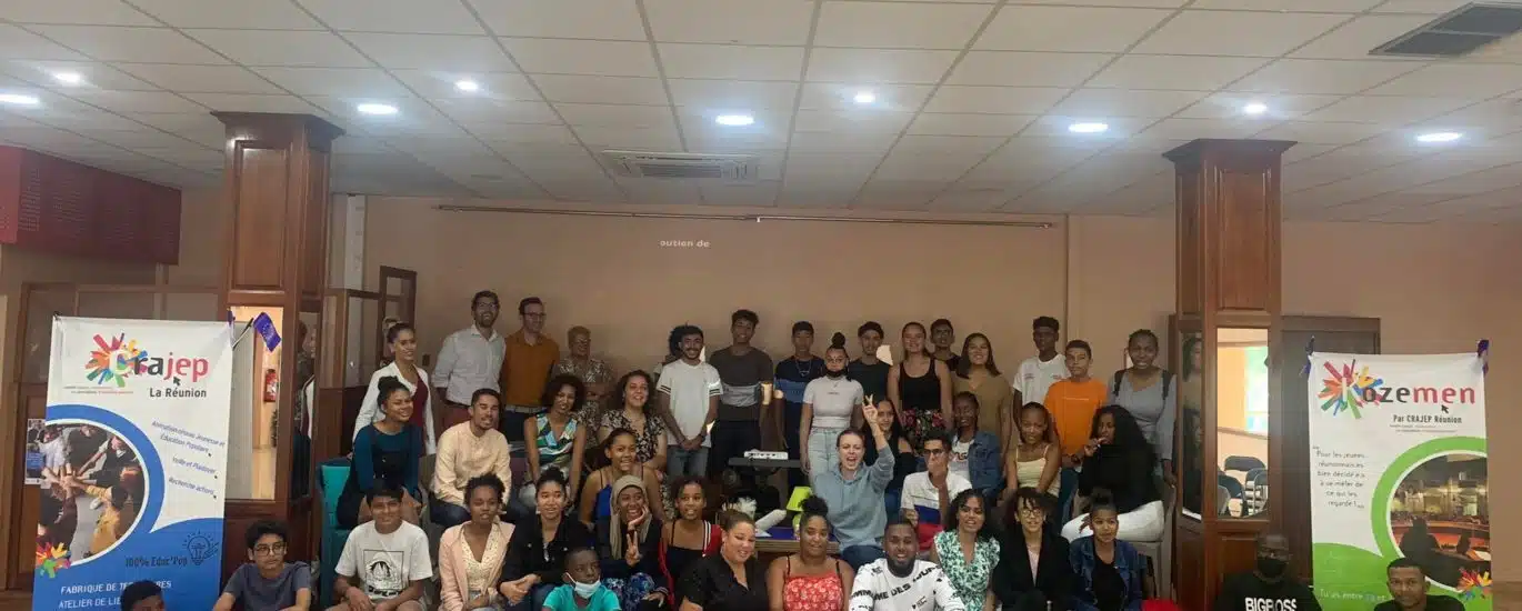 Les jeunes du Crajep ont organisé un débat pour rencontrer les candidats aux élections législatives.