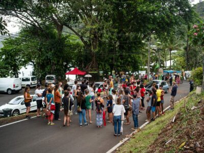 Manifestation pour préserver l'accès aux jardins de Manapany le 15 novembre 2020. (Crédit photo : Collectif des usagers des Jardins de Manapany)