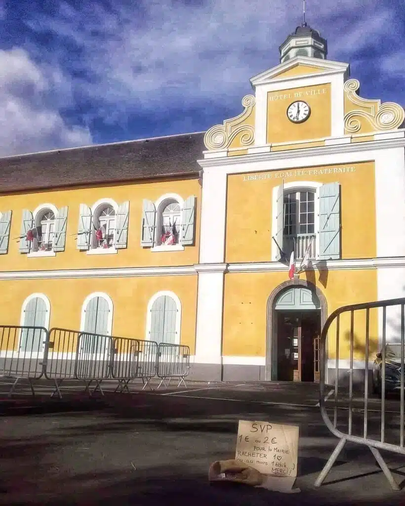 arrêté anti mendicité de la mairie de Saint-Pierre