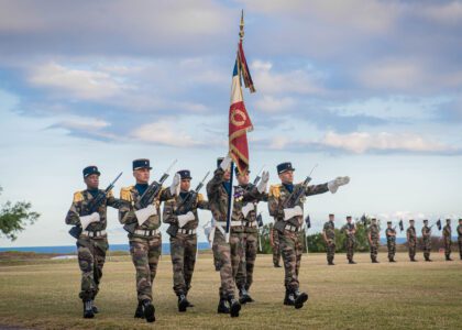 cérémonie militaire d'accueil des volontaires au RSMA