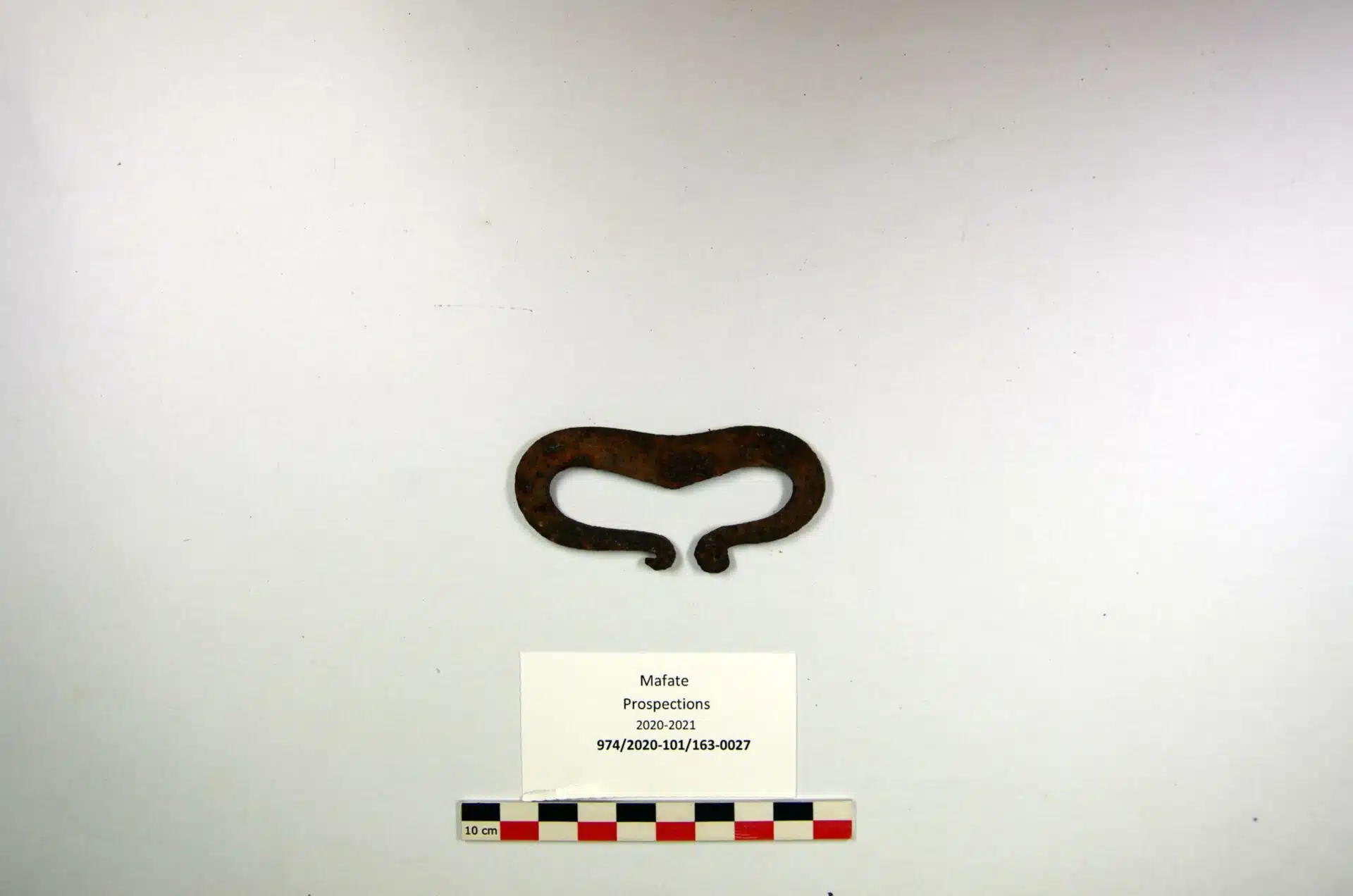 Briquet à main trouvé lors des explorations archéologiques à Mafate