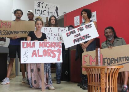 Les élèves de la filière professionnelle de l'Ecole des musiques actuelles (EMA) se mobilisent pour sauver leur formation.