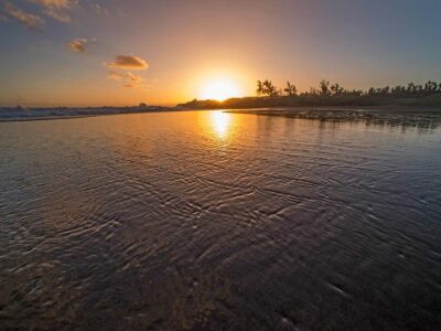 Coucher de soleil sur la plage de Saint-Leu