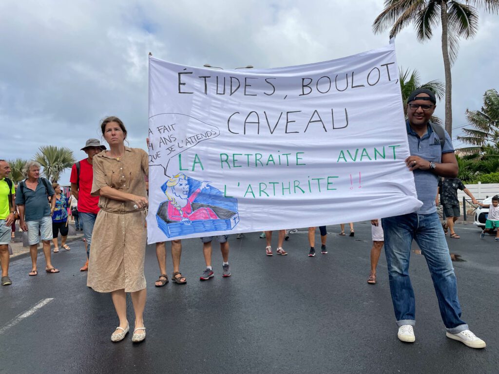 manifestation contre la réforme des retraites à Saint-Pierre