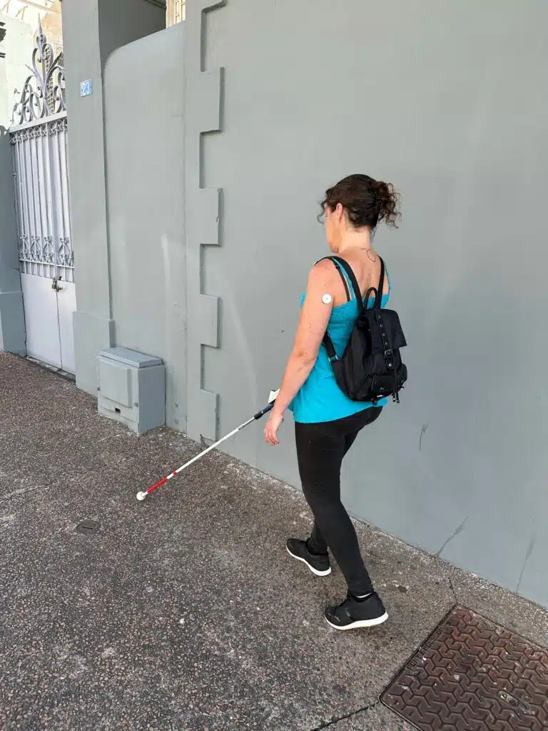 tom pouce 3 la canne d'aveugle intelligente