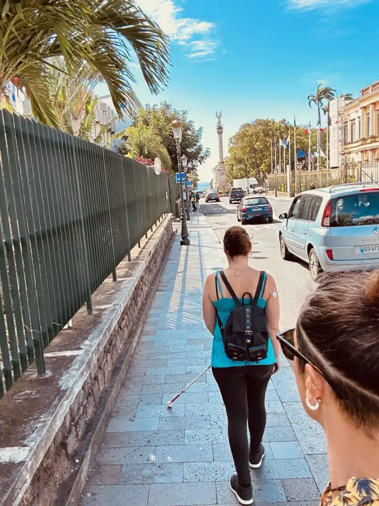 tom pouce 3 la canne d'aveugle intelligente