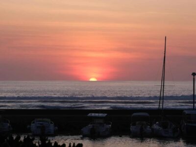 coucher de soleil maison de la mer port de saint-leu