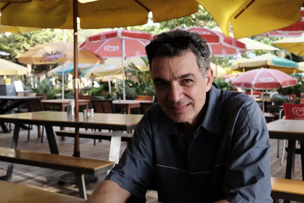 Serge Halimi journaliste directeur du monde diplomatique conférence fake news