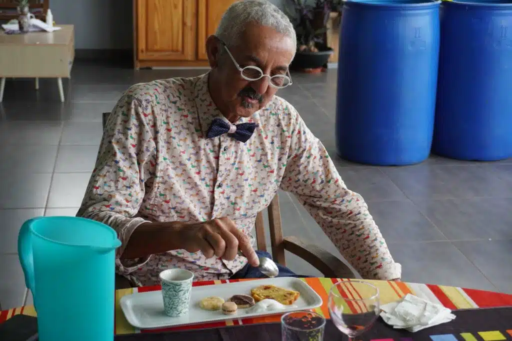 André Beton et Super Payet invité à manger 100% local chez Gabrielle Hoarau.