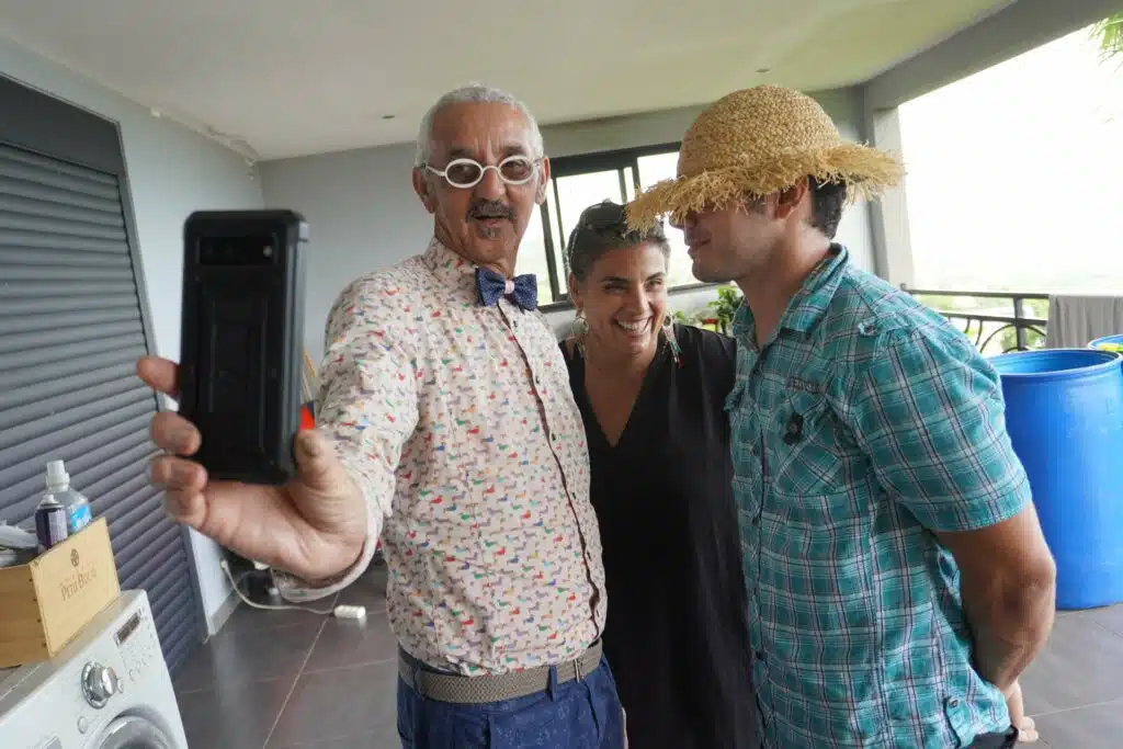 André Beton et Super Payet invité à manger 100% local chez Gabrielle Hoarau.