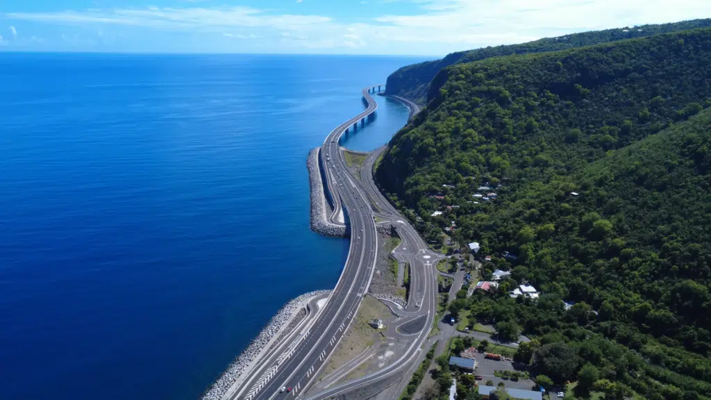 NRL nouvelle route du littoral