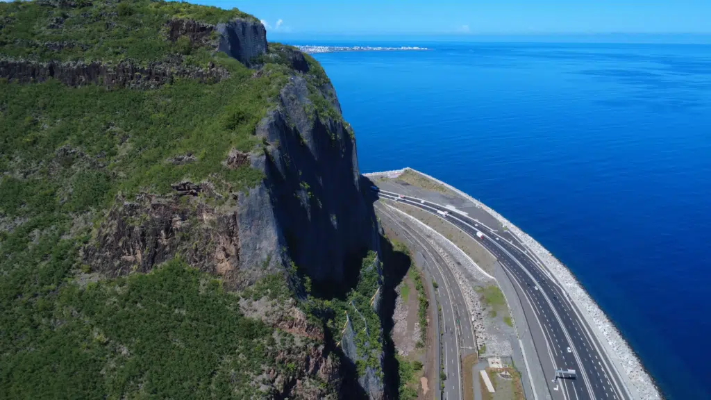 NRL nouvelle route du littoral