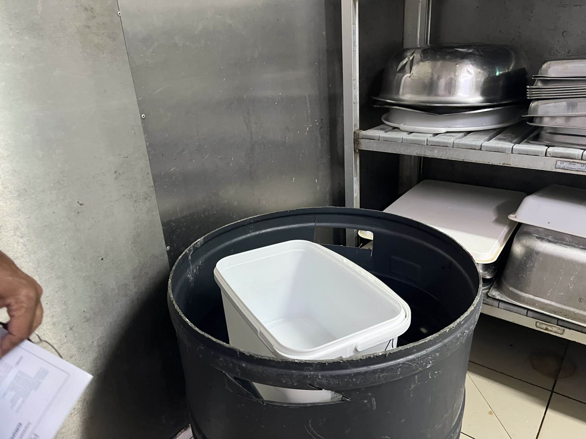 Petites réserves supplémentaires pour se laver les mains