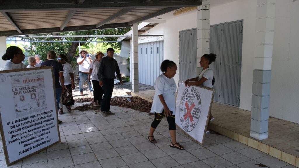 Julien et Léonne Ramsa gros lot loto le port manifestation enfants et Le Cri du 974