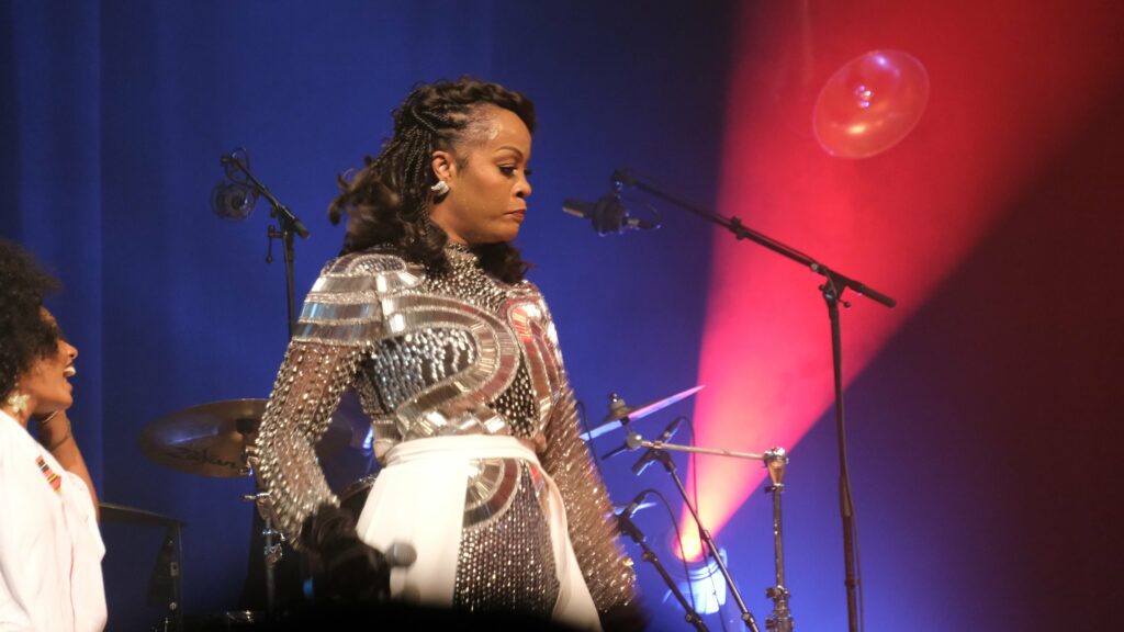 Zily chanteuse mahoraise Mayotte Kabardock