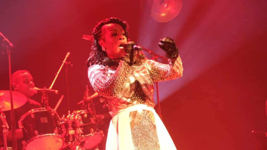 Zily chanteuse mahoraise Mayotte Kabardock