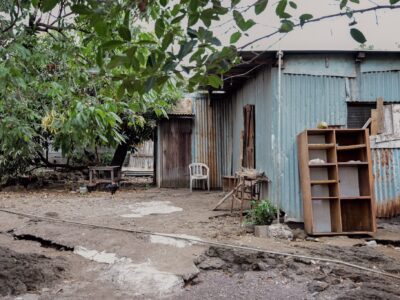 kaz en tôles chez monsieur Pattiama.