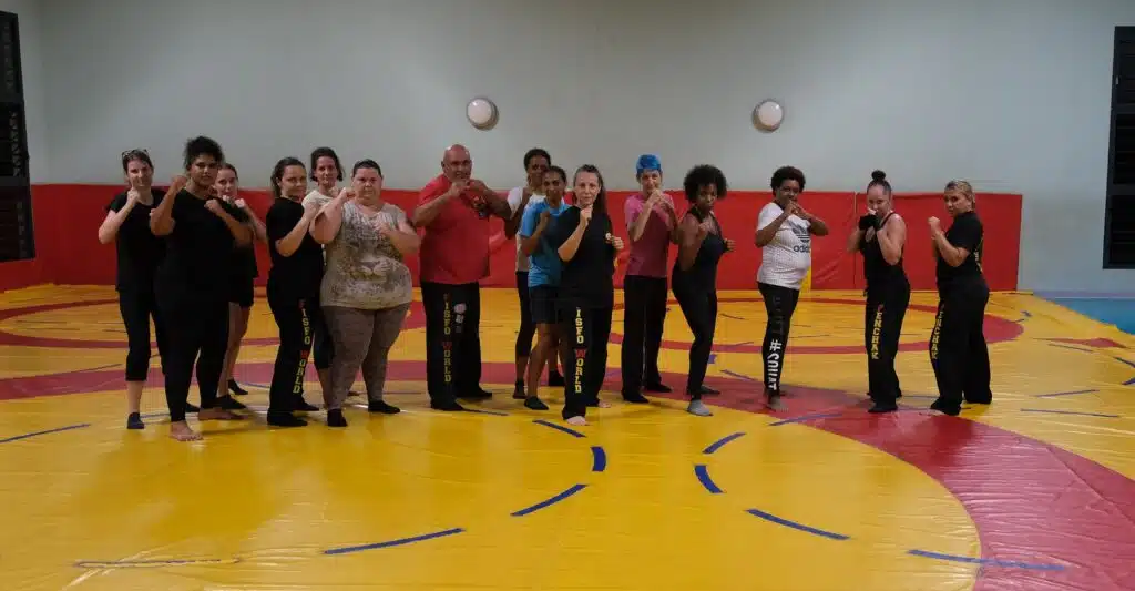 Ludovic Rivière self défense femmes féminine