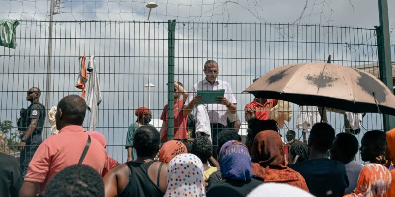 Mise à l'abri partielle de demandeurs d'asile organisée par la préfecture de Mayotte.