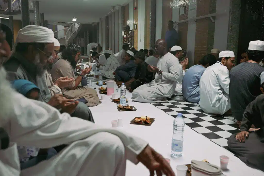 Rupture du jeûne lors du ramadan.