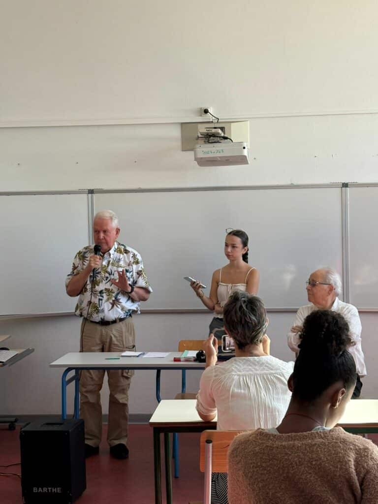 Conférence de l'historien Enis Rockel devant les élèves de seconde bac pro sécurité du lycée Pierre Lagourgue, en décembre 2024.