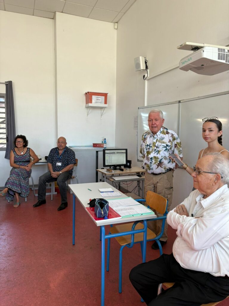 Conférence de l'historien Enis Rockel devant les élèves de seconde bac pro sécurité du lycée Pierre Lagourgue, en décembre 2024.
