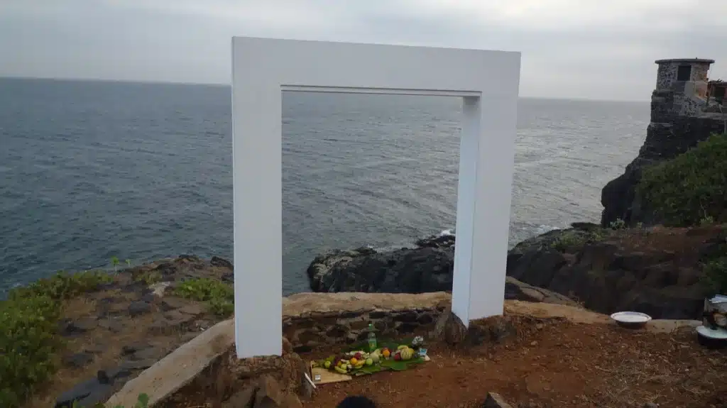 Reconstruire « La Porte du Retour » à Gorée
