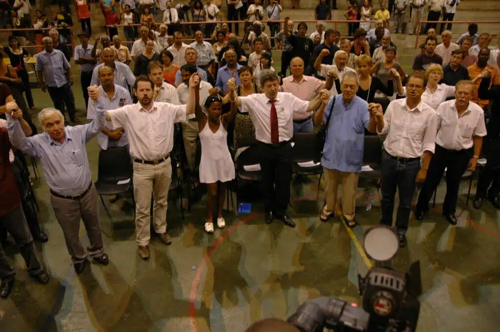 Paul Vergès au meeting de Jean-Luc Mélenchon au Port en avril 2011. (Collection privée)