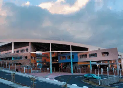 Lycée Pierre Lagourgue au Tampon.