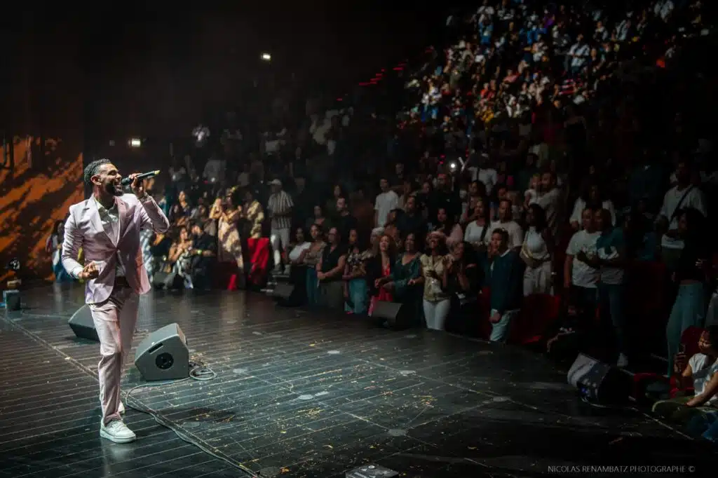 Concert de Wizdom à la salle Gramoun Lélé, par le Bisik Nicolas Renambatz