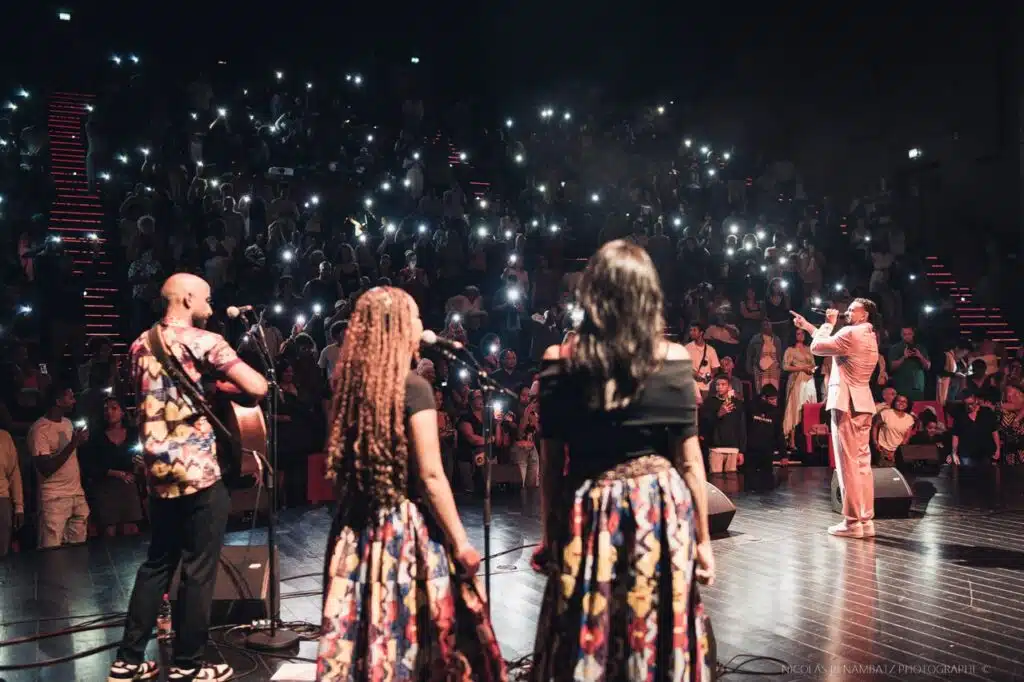 Concert de Wizdom à la salle Gramoun Lélé, par le Bisik Nicolas Renambatz