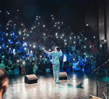 Concert de Wizdom à la salle Gramoun Lélé, par le Bisik Nicolas Renambatz