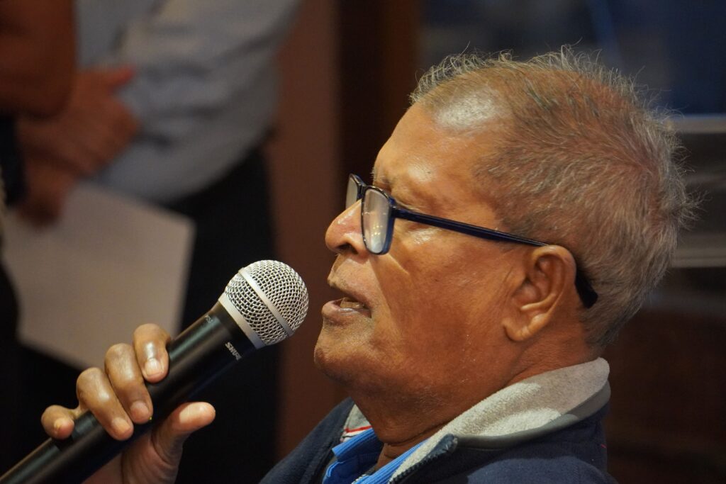 Tonton Louis à la mairie de Saint-Pierre