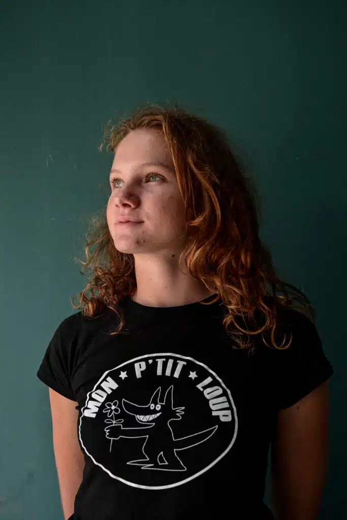 Prune, membre du groupe qui a travaillé sur le P'tit Fanzine et secrétaire de l'association. © Olivier Ceccaldi