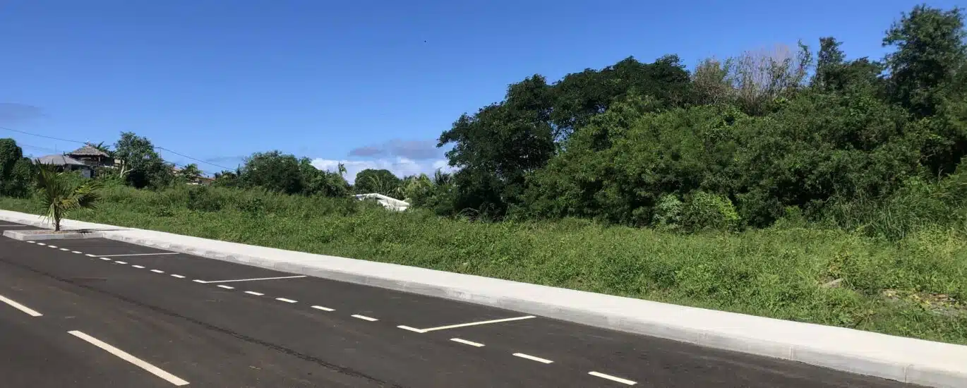 allée des Pétrels futur parking chantier de l'hôtel Manapany Bay