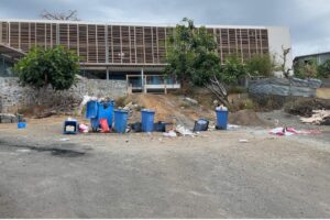 Le chantier sans fin de l'école d'Iloni