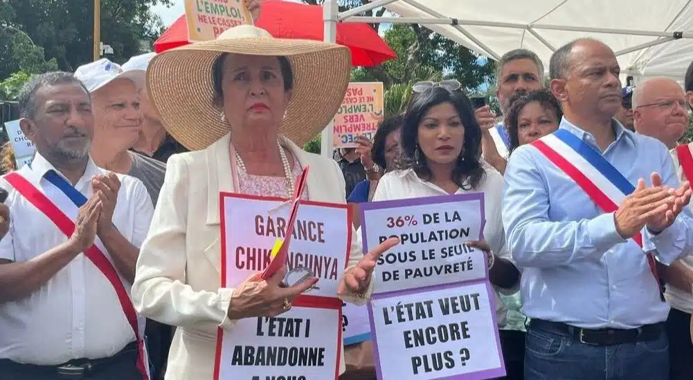 manifestation Bello Nabenesa contrats PEC