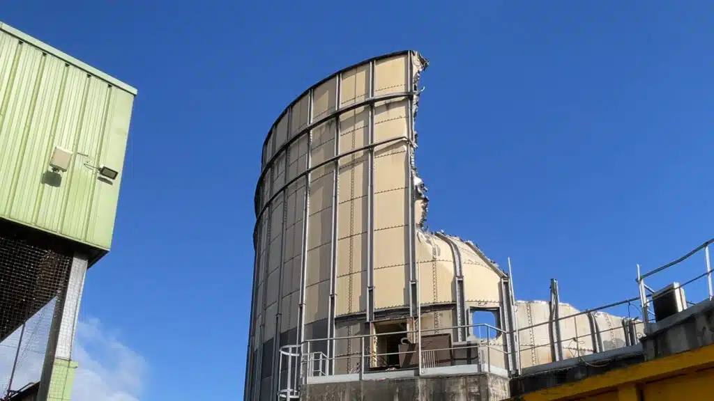 Visite de la centrale thermique Albioma du Gol avec Greoffroy Mercier, directeur régional électricité