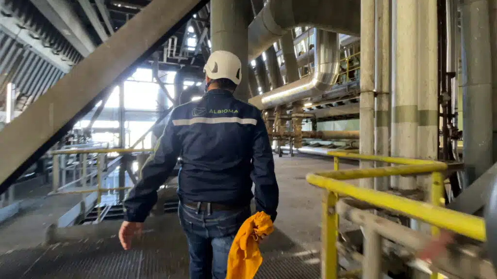 Visite de la centrale thermique Albioma du Gol avec Greoffroy Mercier, directeur régional électricité