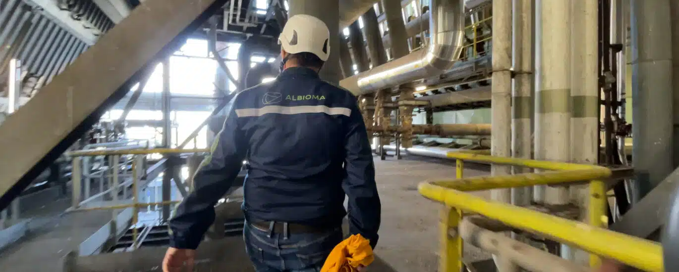 Visite de la centrale thermique Albioma du Gol avec Greoffroy Mercier, directeur régional électricité