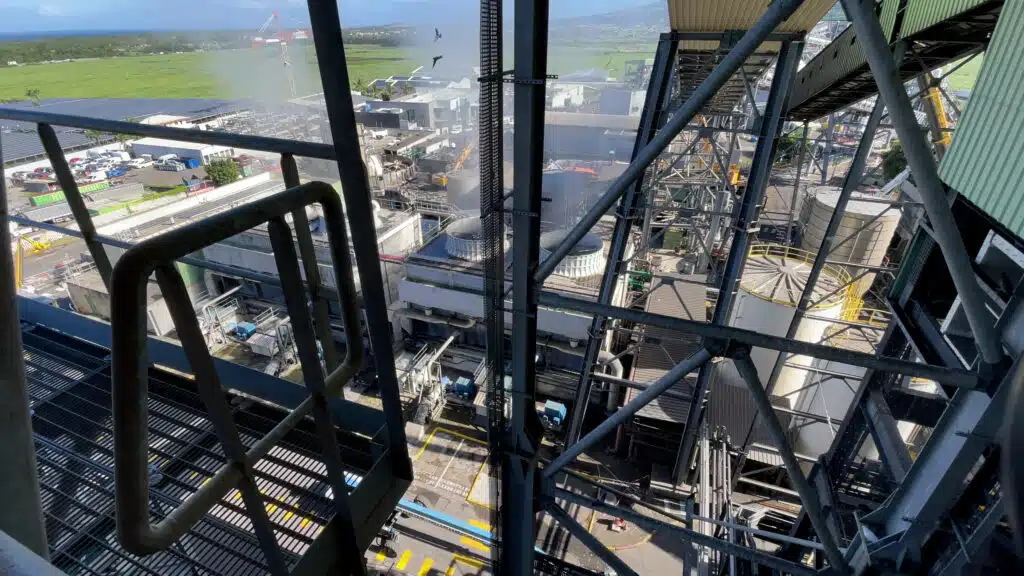 Visite de la centrale thermique Albioma du Gol avec Greoffroy Mercier, directeur régional