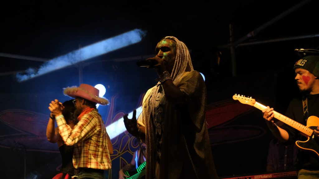 Locki Lonestar - Lady Lafée - Francofolies à Saint-Gilles