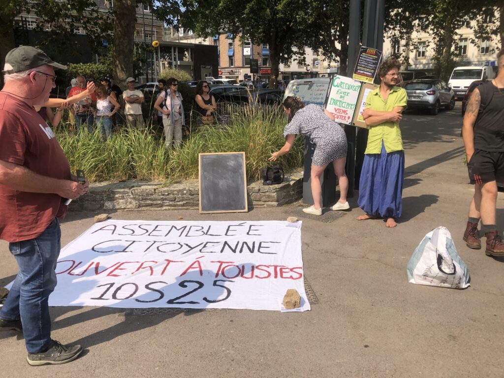 15 août à Lannion, Côtes d'Armor, pour préparer le 10 septembre avec Le Canard Réfractaire.