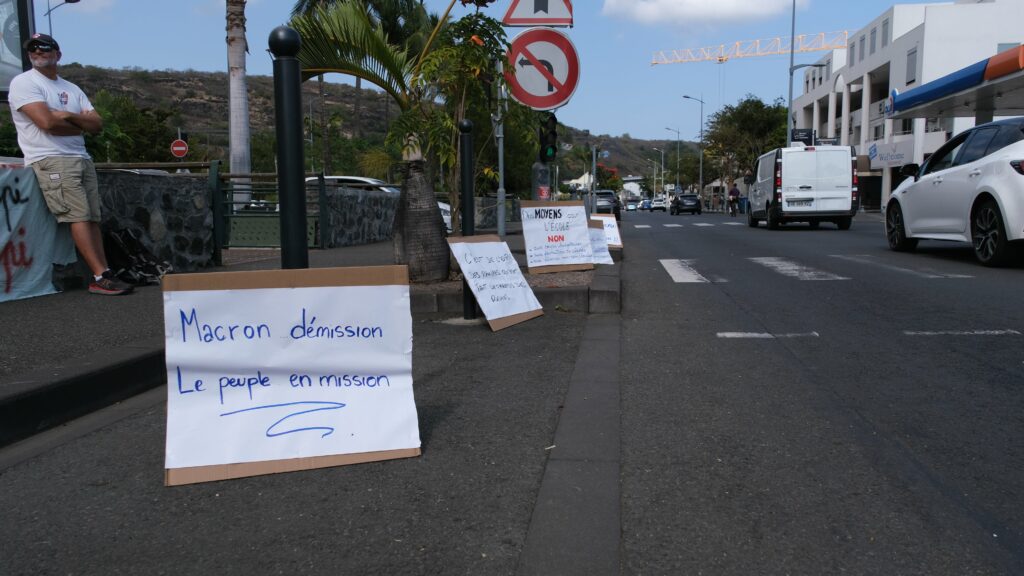 manif 10 septembre Saint-Paul FO Super U