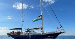 Photo du Madleen qui avait fait partie des deux premiers bateaux affrétés en juin dernier pour casser le blocus à Gaza.