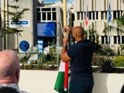 Retrait du drapeau palestinien. © Mairie de Saint-Denis