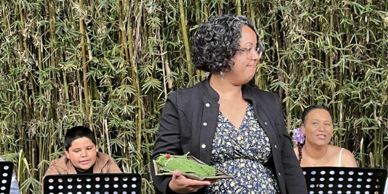 Sentié Fah'âme avec la troupe Kisa milé à l'observatoire des Makes